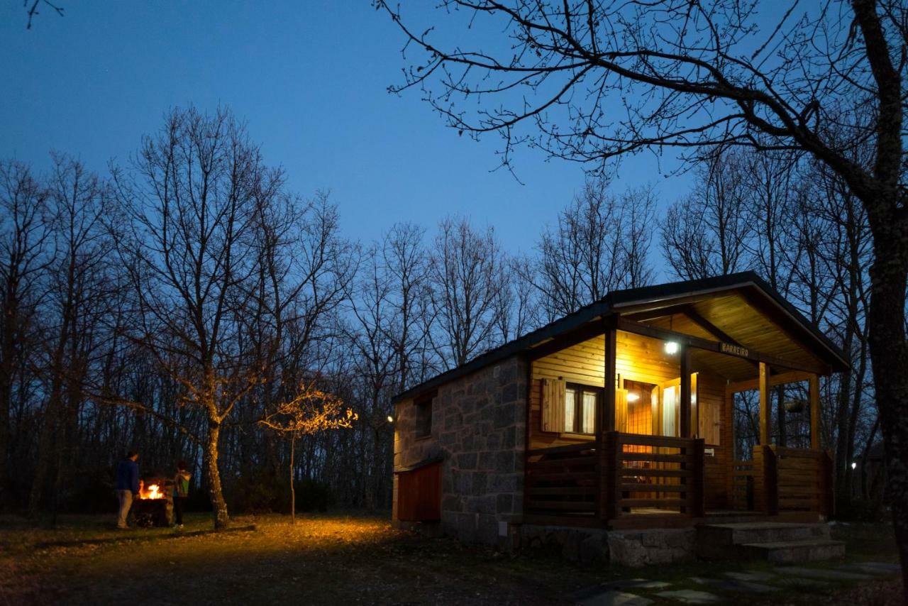 Cabanas Vallecino Manzanal de los Infantes 外观 照片