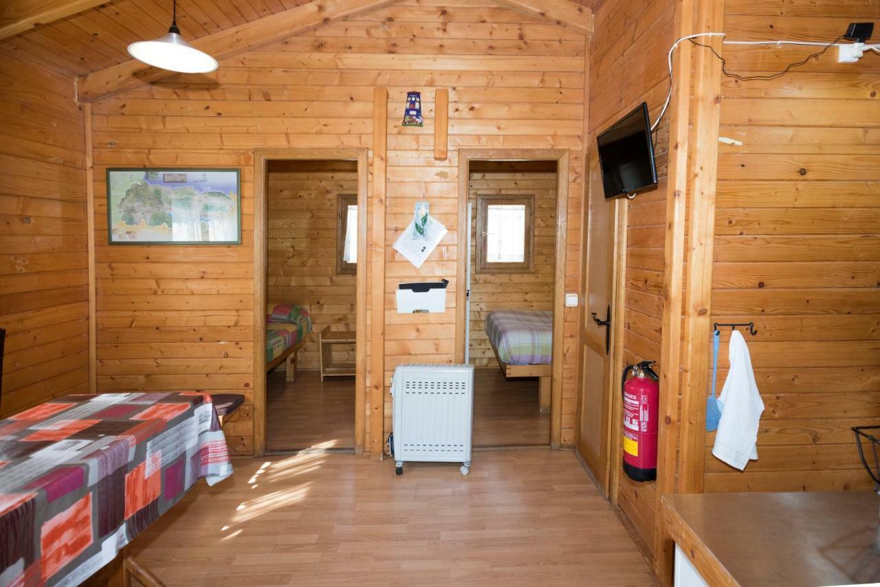 Cabanas Vallecino Manzanal de los Infantes 外观 照片